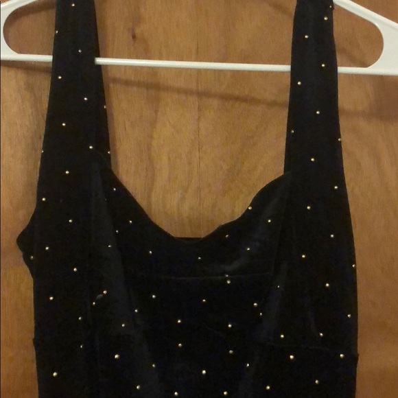 Black velvet mini dress w/ golden beads all over - Picture 2 of 3